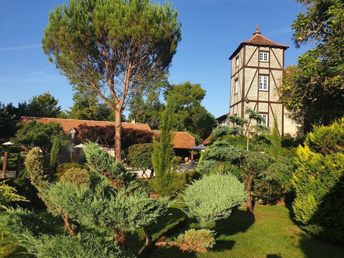 Bed and Breakfast Moulin Du Soustre Cavagnac Esterno foto