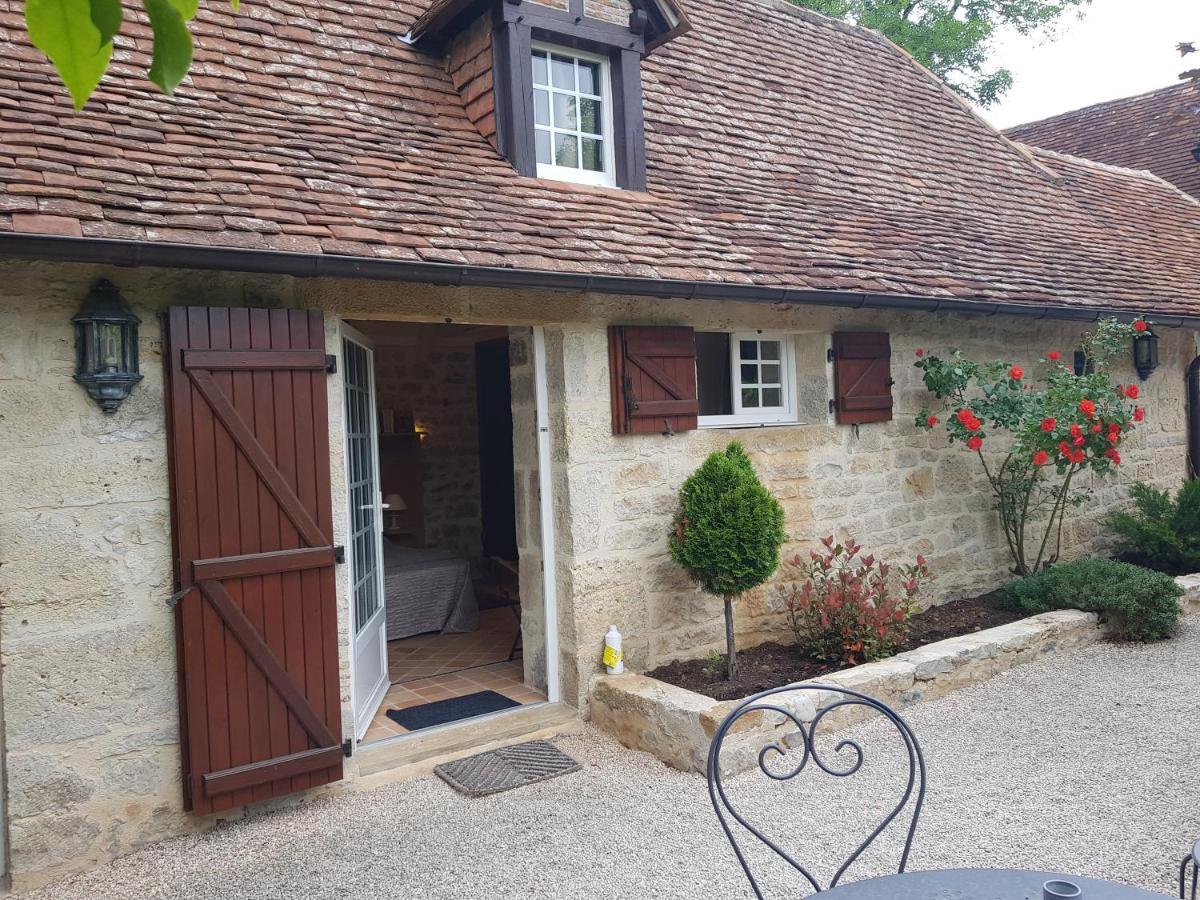 Bed and Breakfast Moulin Du Soustre Cavagnac Esterno foto