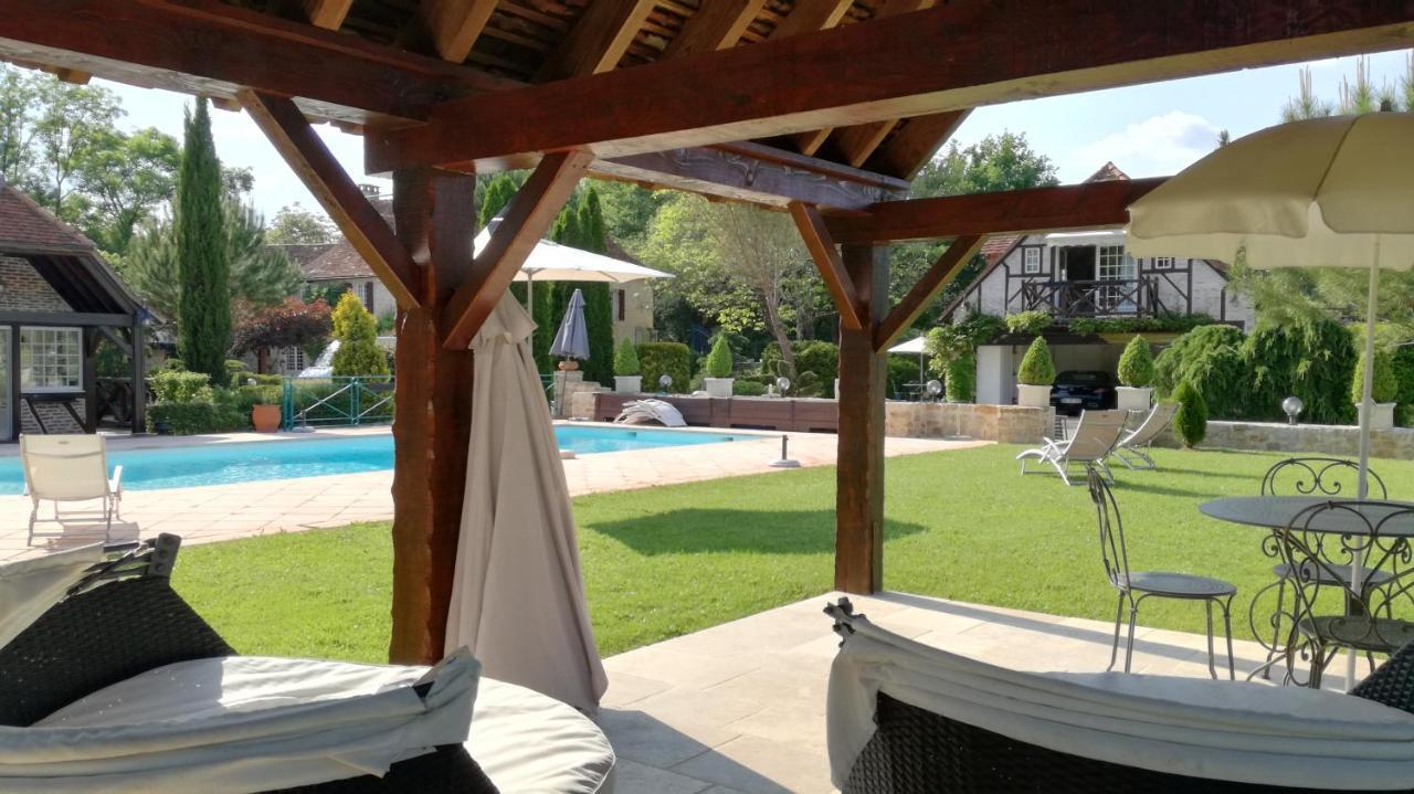 Bed and Breakfast Moulin Du Soustre Cavagnac Esterno foto