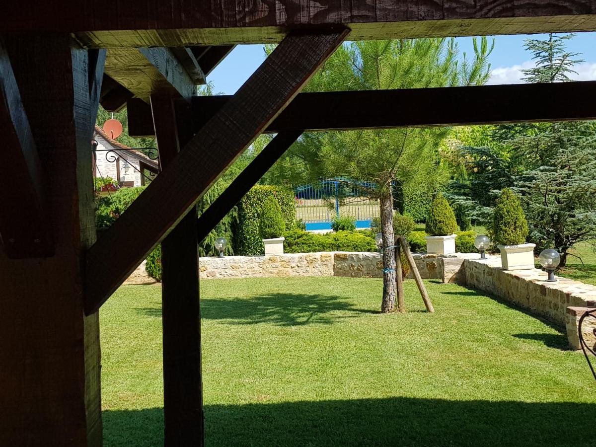 Bed and Breakfast Moulin Du Soustre Cavagnac Esterno foto