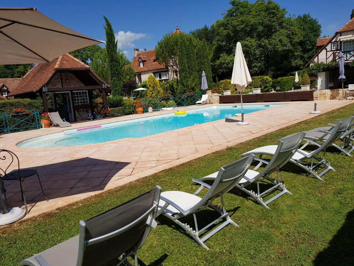 Bed and Breakfast Moulin Du Soustre Cavagnac Esterno foto